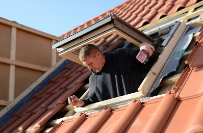 Pose de fenêtres de toit Velux à Saliès